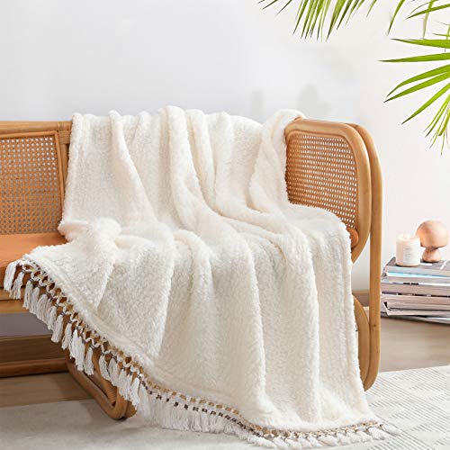 Ultra Soft Cozy Sherpa Throw Blanket, Light Weight Warm Decorative Throw Blanket with Tassel, Solid Antique White Pattern Reversible Boho Style Blanket for Sofa, Couch, Bedroom,Travel, 50”x60”