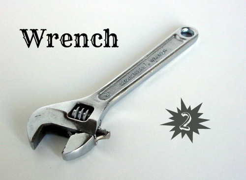 02 - Wrench