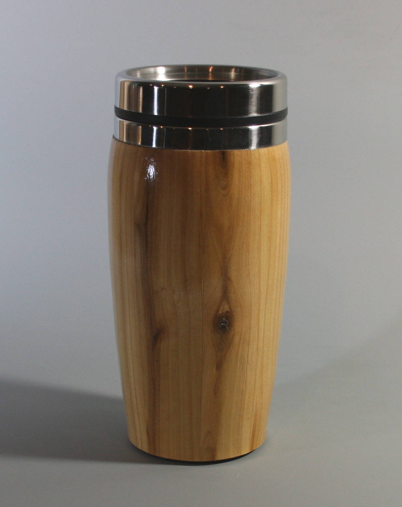 Travel mug perfect Christmas gift idea for your employees