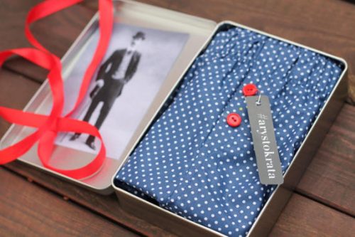 Nice underwear really can be sexy which is why it makes it on to our sexy valentine's day gift ideas for men list. 