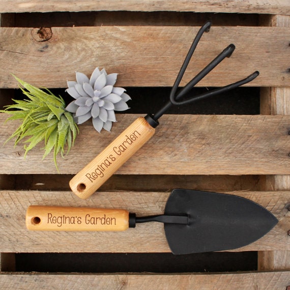 Gift ideas for an older woman include this cute tool kit for her garden. 