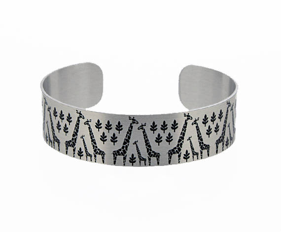 This gift ideas for giraffe lovers will remind them of you every time they put it on. 