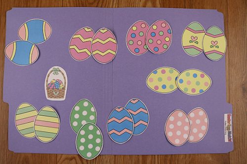 Easter Gifts for Kindergarten: Purple cardboard showing matching eggs that have been colored you can print. 