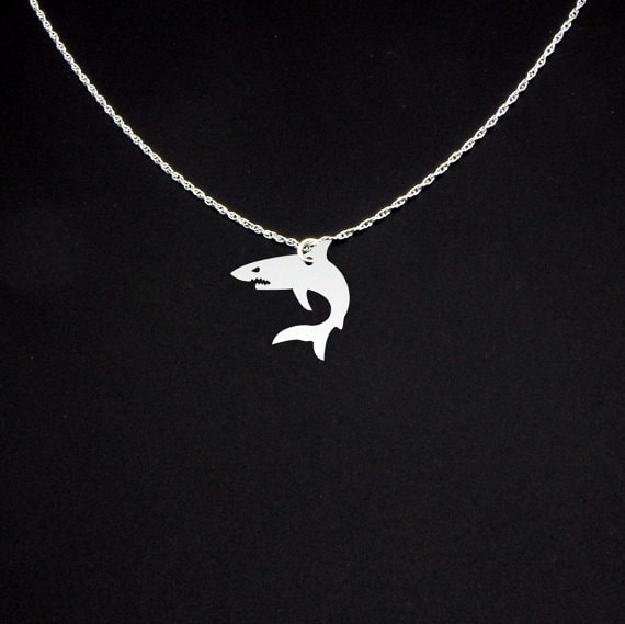 gGift ideas for shark lovers include this fun necklace. 