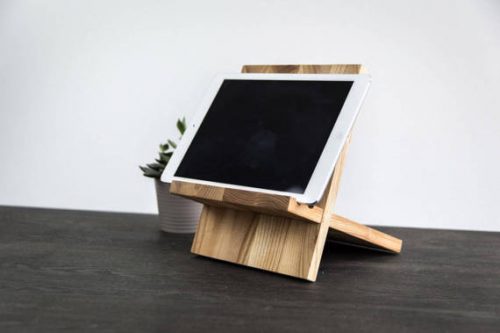 Phone / Tablet Holder