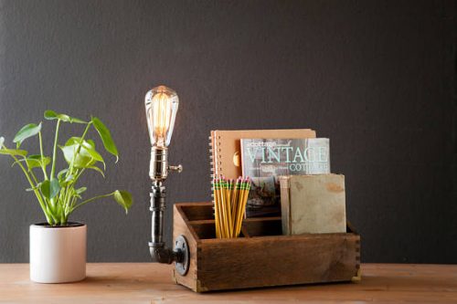 Desk organizer