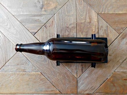 DIY Hydroponic Self-Watering Herb Planter Tutorial - Unique Gifter