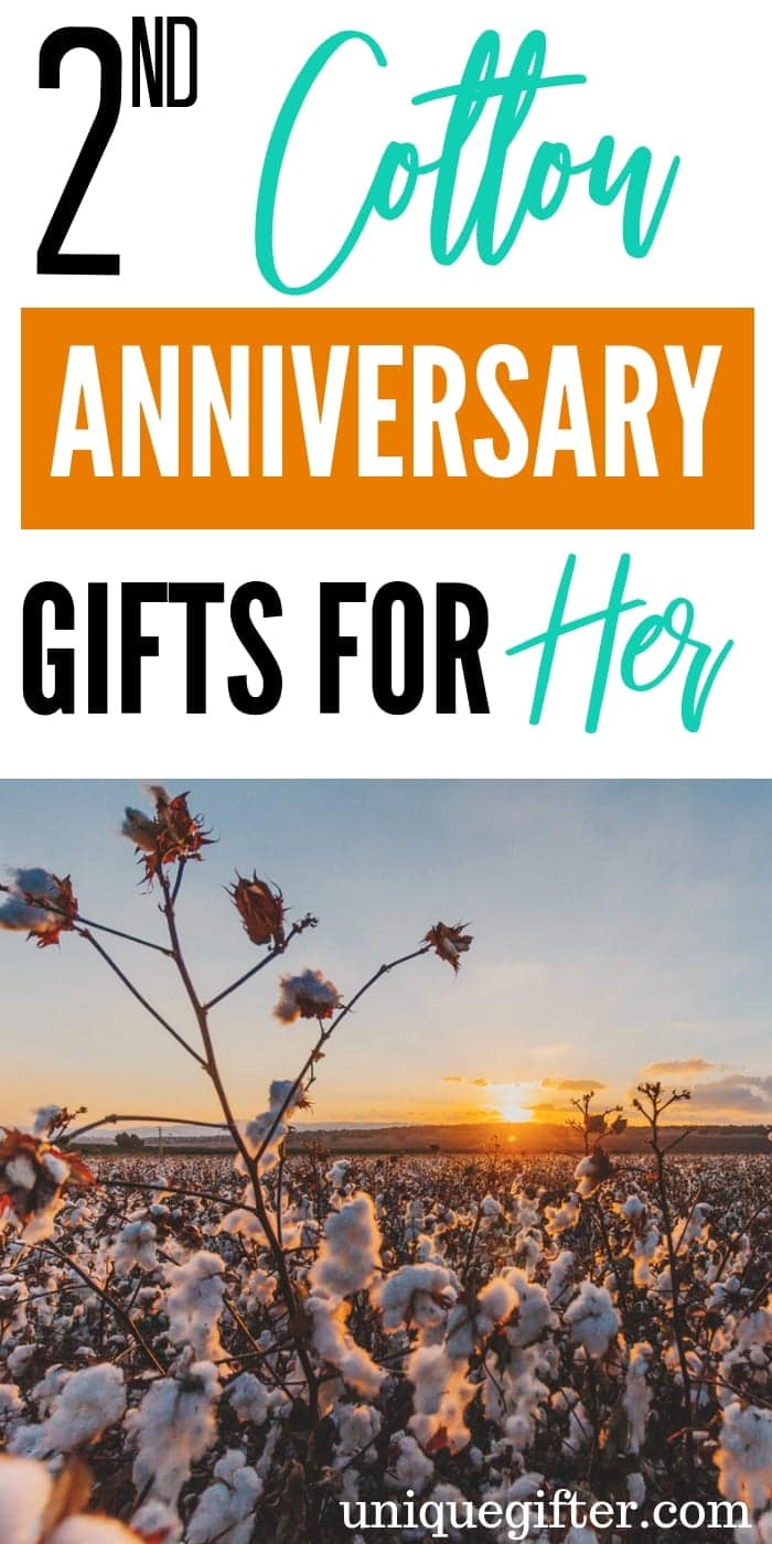 These are fantastic 2nd cotton anniversary gifts for her | What to buy my wife for our second anniversary. | Using the traditional anniversary gift ideas theme of cotton, I was struggling with cute, creative and fun anniversary gift ideas until I found this list! #anniversary #weddinggift #giftguide