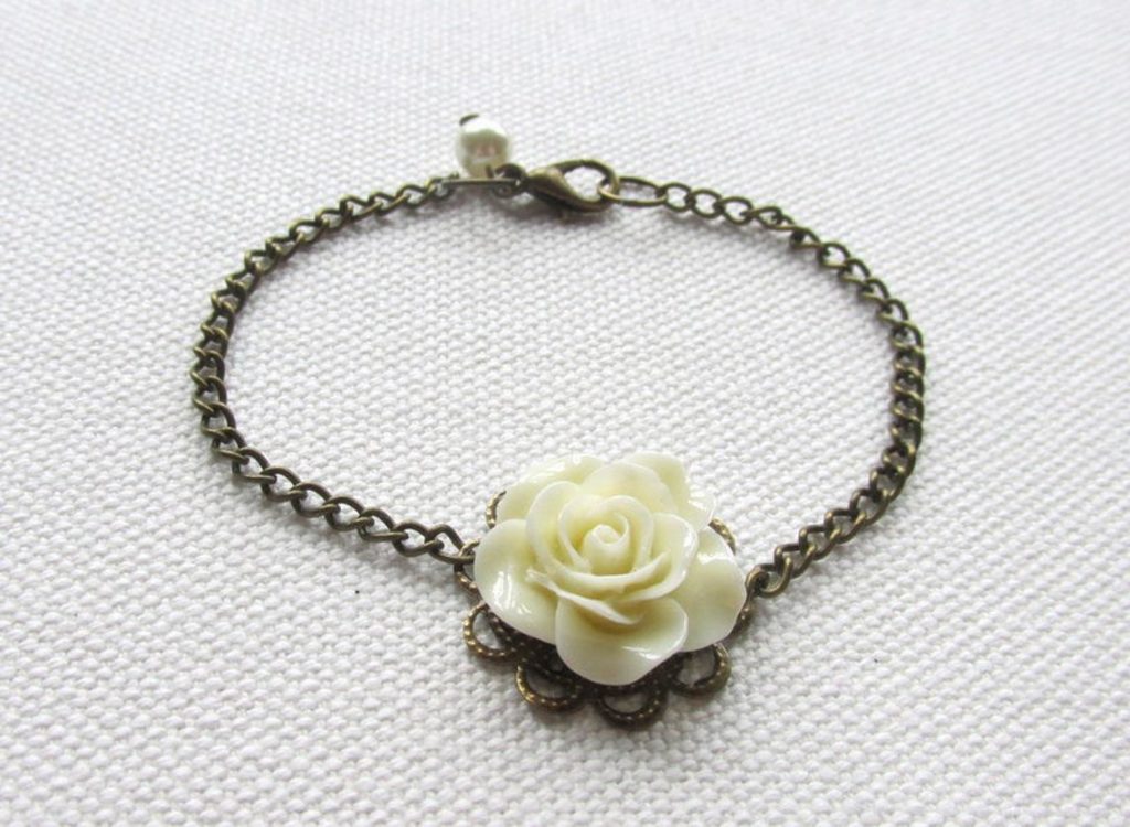 20 14th Ivory Anniversary Gifts for Her Unique Gifter