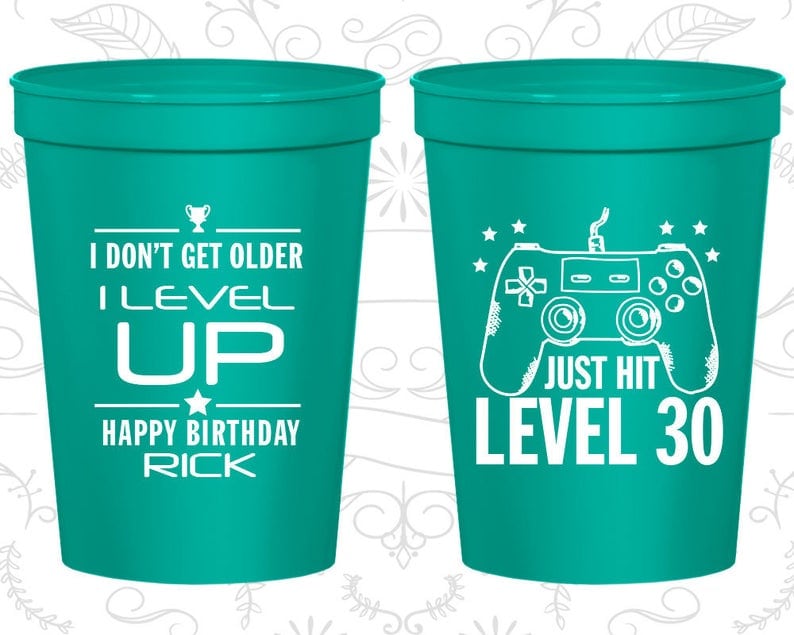 Custom cups for a 30th gamer party