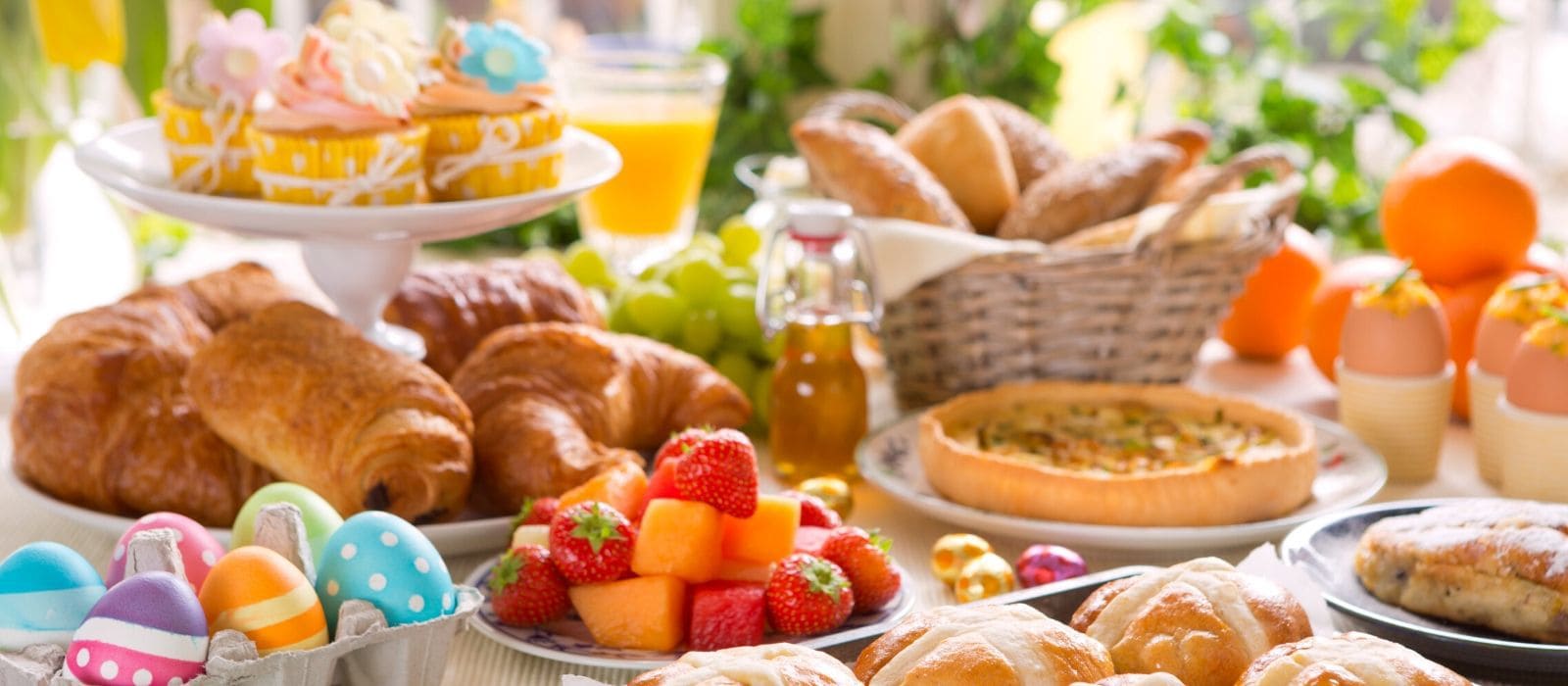 5 Simple Tips to Host an Amazing Easter Brunch Unique Gifter