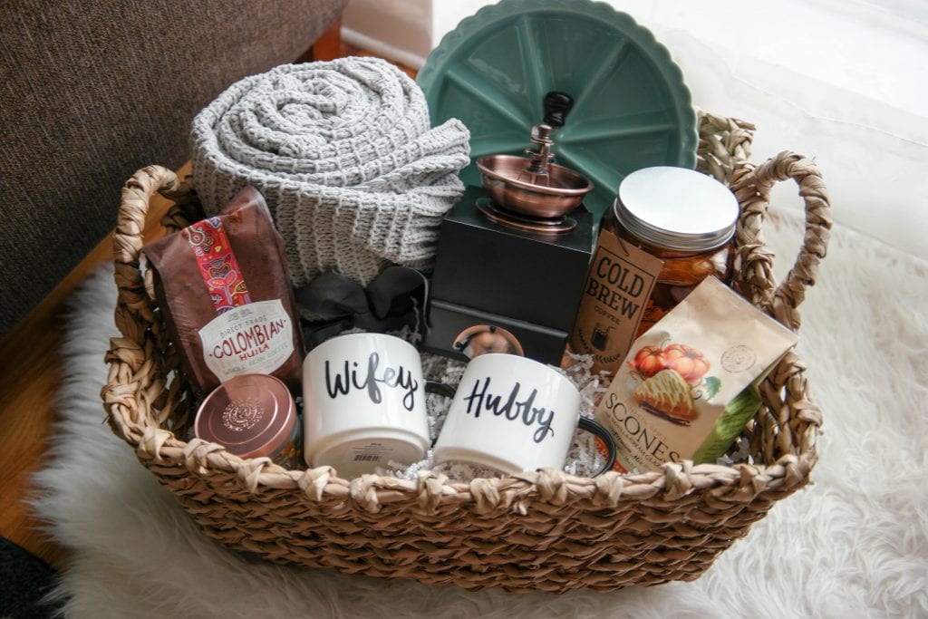 DIY Gift Baskets Anyone Would Love to Receive | Unique Gifter