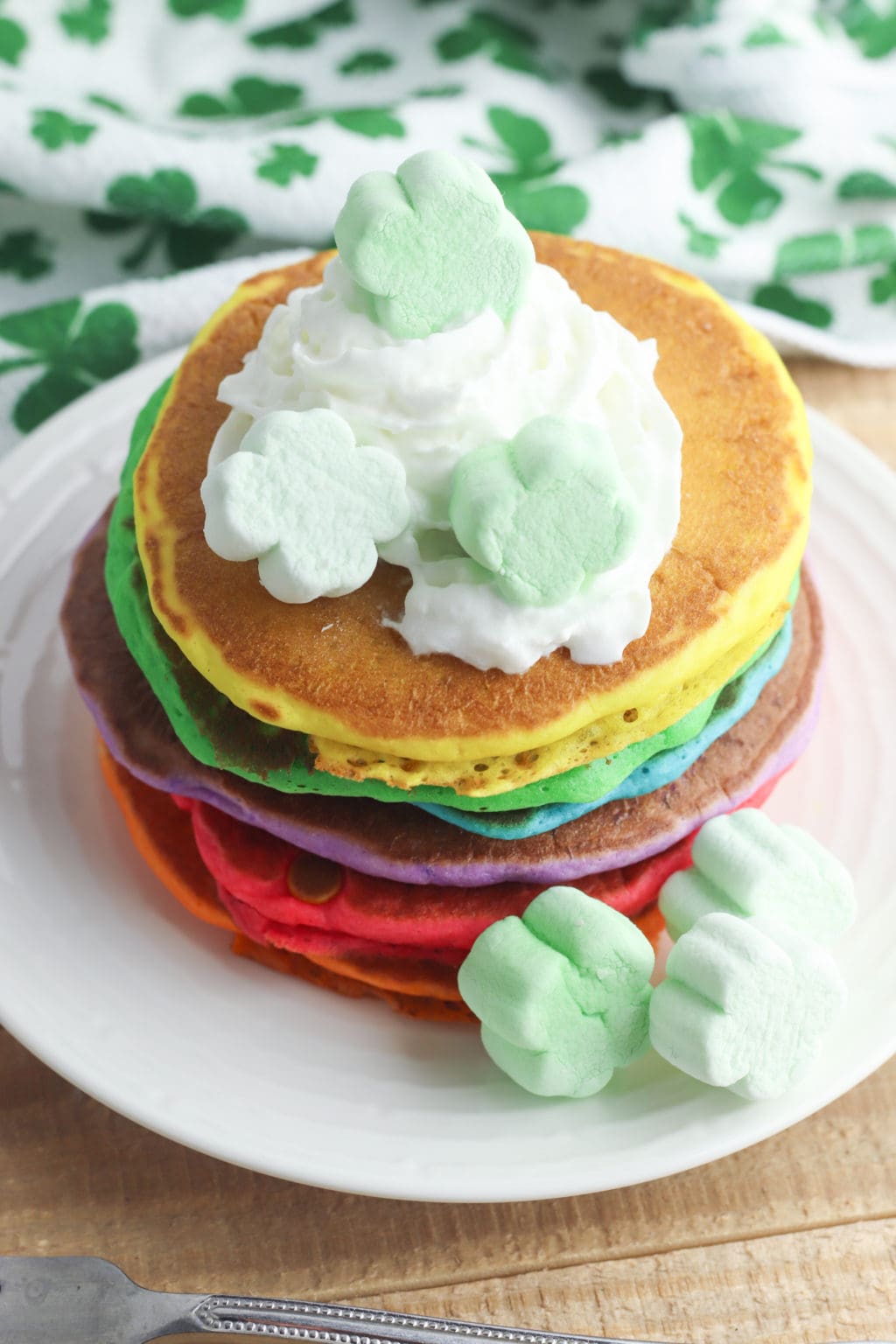 St. Patrick's Day pancake decorating idea