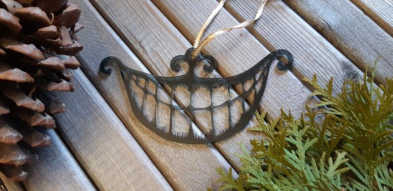 Cheshire Cat Grin Necklace