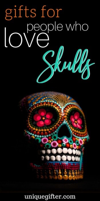 Best Gifts Ideas For People Who Love Skulls | Skull Gifts | Presents With Skulls | Creative Skull Gifts | Awesome Gifts For Skull Lovers | #gifts #giftguide #presents #skull #uniquegifter