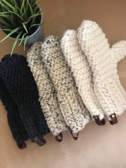 wool mittens stocking stuffer for kids 