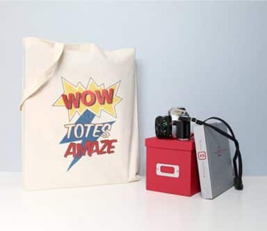 Comic book lovers tote bag