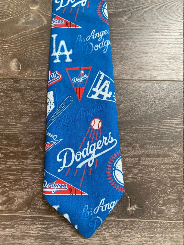 Best Gift Ideas for Los Angeles Dodgers Fan - Unique Gifter