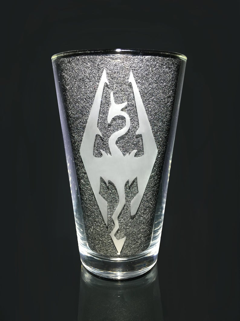 Etched logo skyrim drinking glass