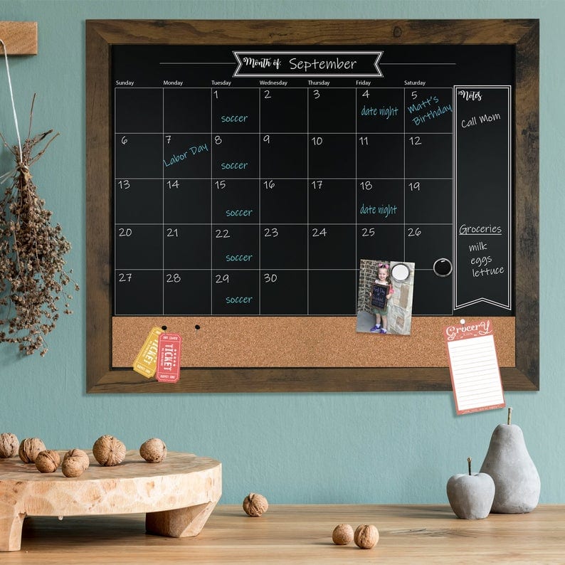 Chalkboard wall calendar 