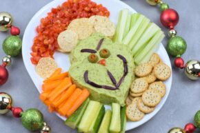 Grinch Guacamole Fun Christmas Appetizer - Unique Gifter