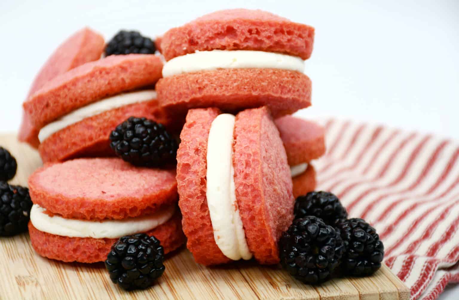 close up of completed Berry Mojito Whoopie pies. 