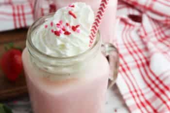 Slow Cooker Strawberry Hot Chocolate