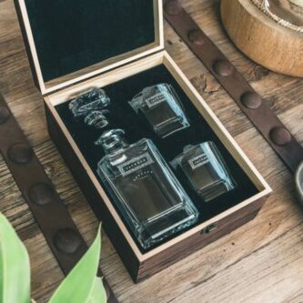 Best Gift Ideas for Single Men decanter and glasses set 