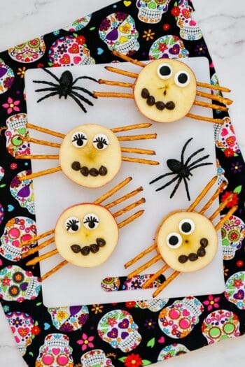 Peanut butter spider snacks decorating ideas