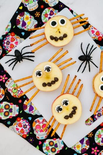 Peanut butter spider snacks decorating ideas