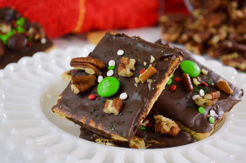 Christmas Pecan & Chocolate Covered Graham Crackers