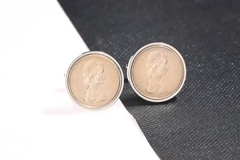 Half penny cufflinks from your husband's birth year for his 40th birthday