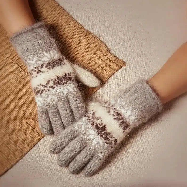 Warm wool knit gloves for men