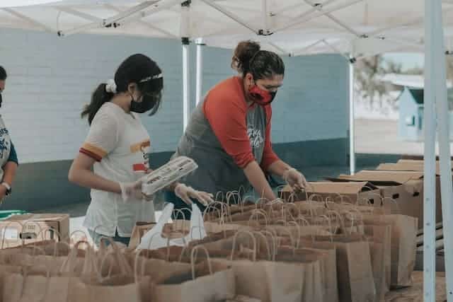 Couple volunteering together