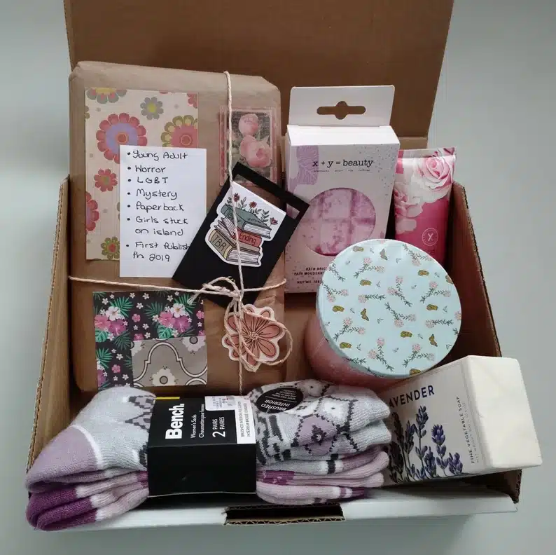 Blind date with a book gift pack: socks, candles, journal, and more relaxing gifts. 