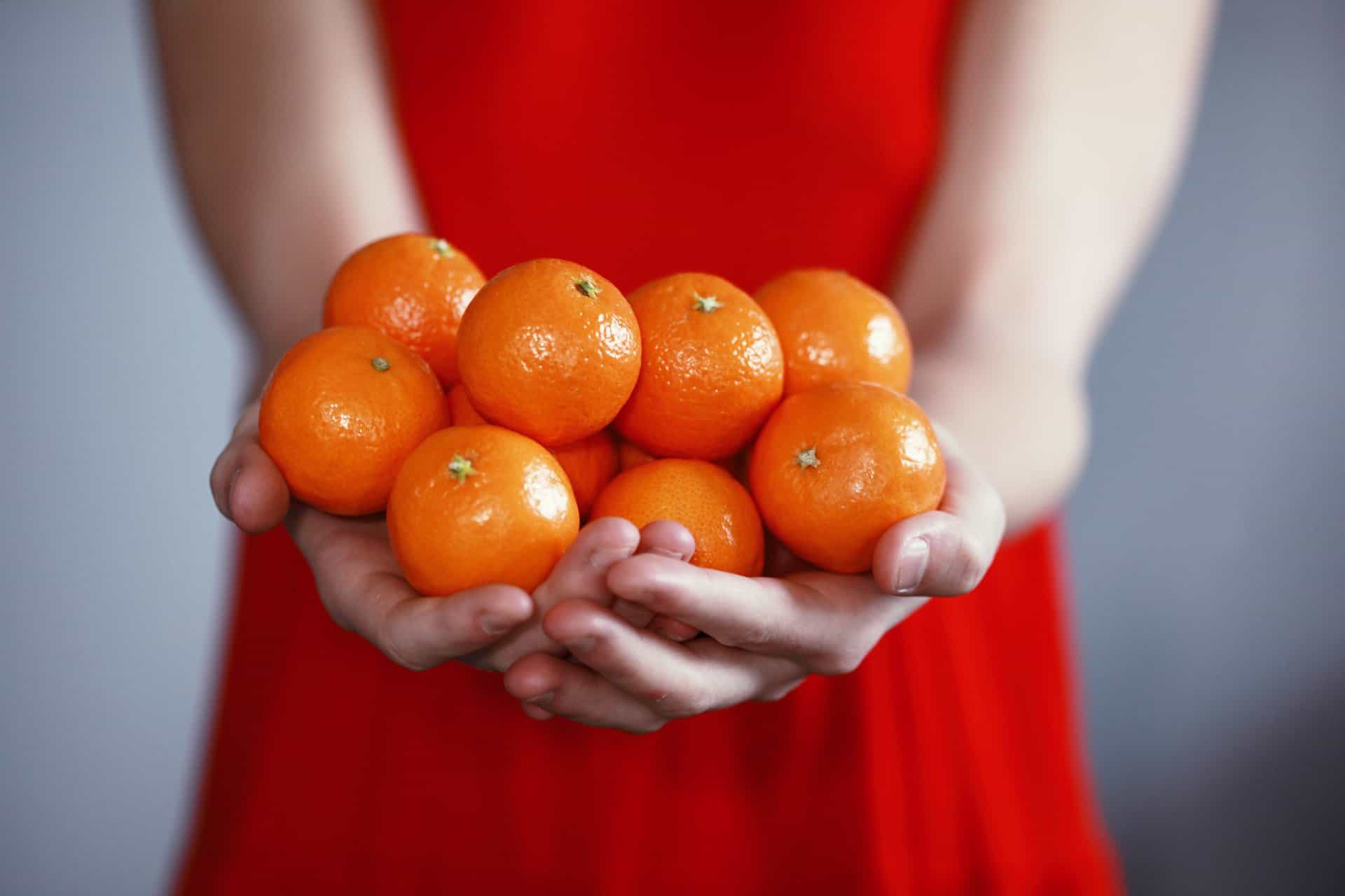 Gift giving etiquette in China includes gifts like oranges, which are pictured here