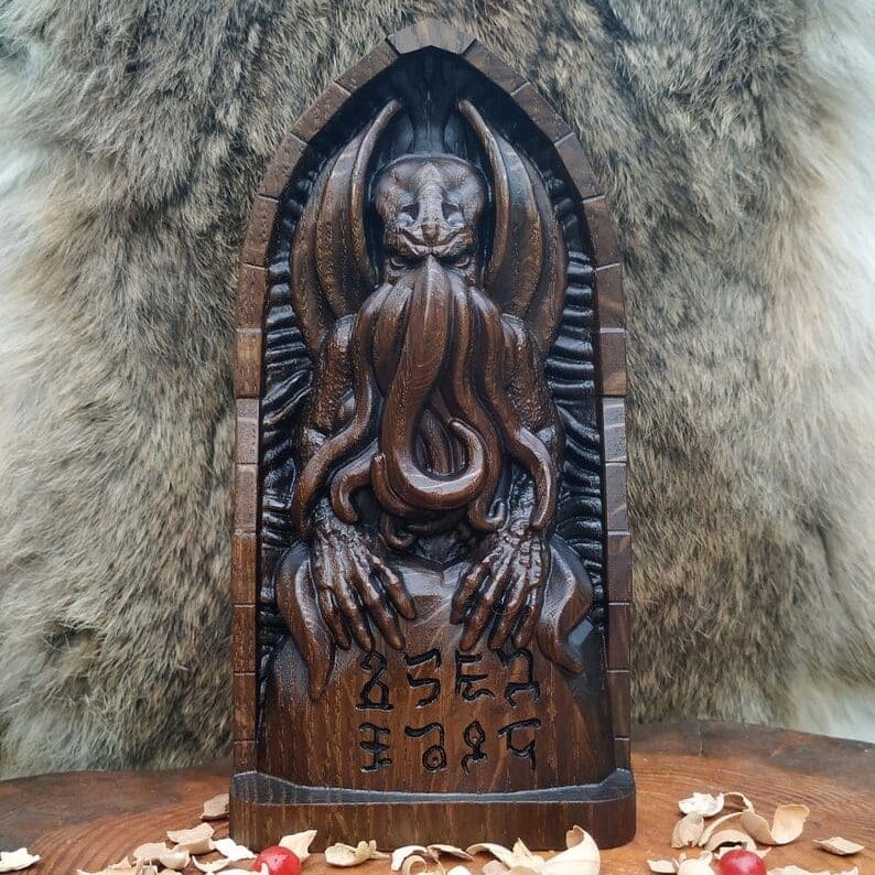 Lovecraft Altar Statue