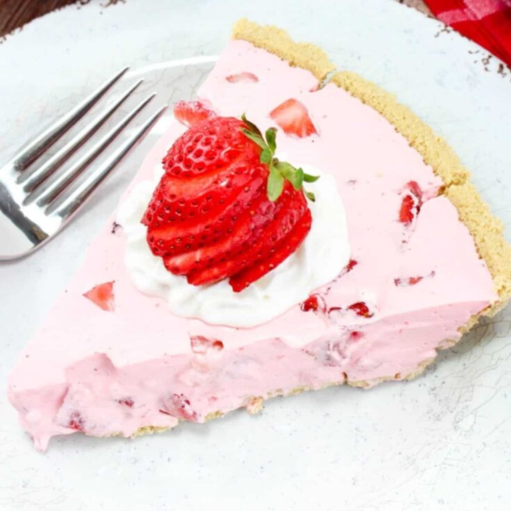 Image for No-Bake Strawberry Jello Pie (Easy Recipe!)