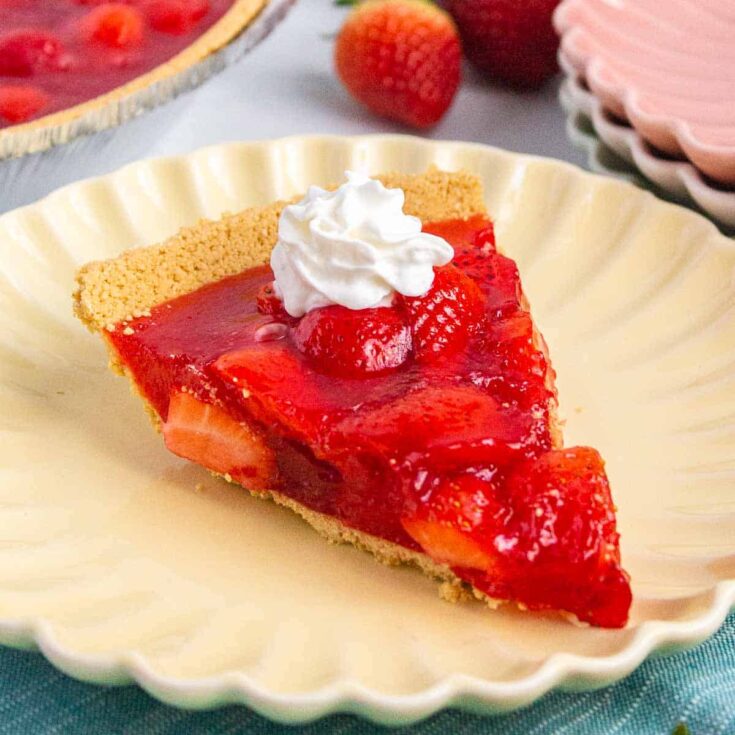 Image for Easy Strawberry Jello Pie - No-Bake Recipe