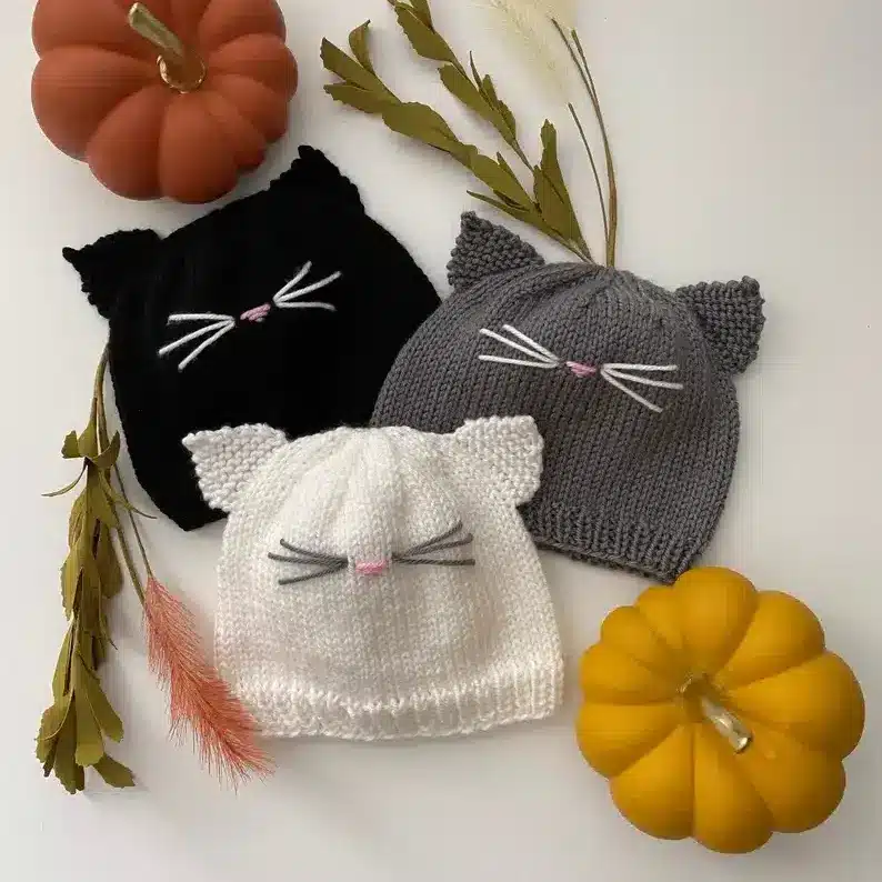 Adorable Christmas gifts for cat lovers: toddler cat beanies