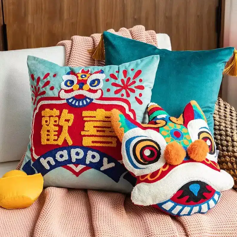 Handmade embroidery Cushion-Hong Kong Lion Dance