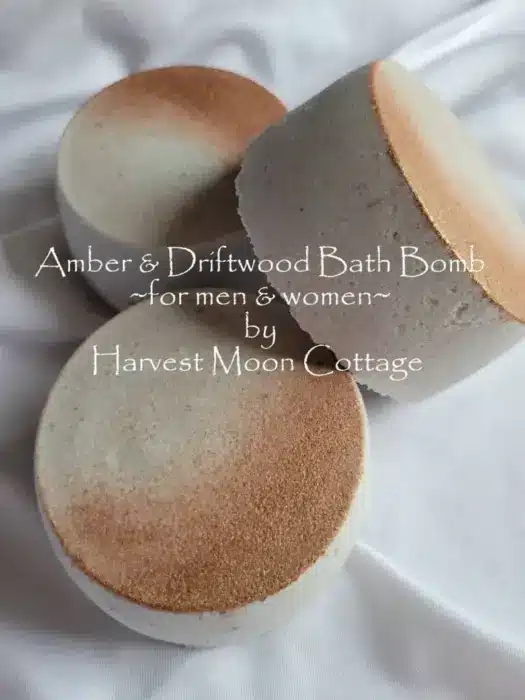 Amber and Driftwood Bath Bomb for men