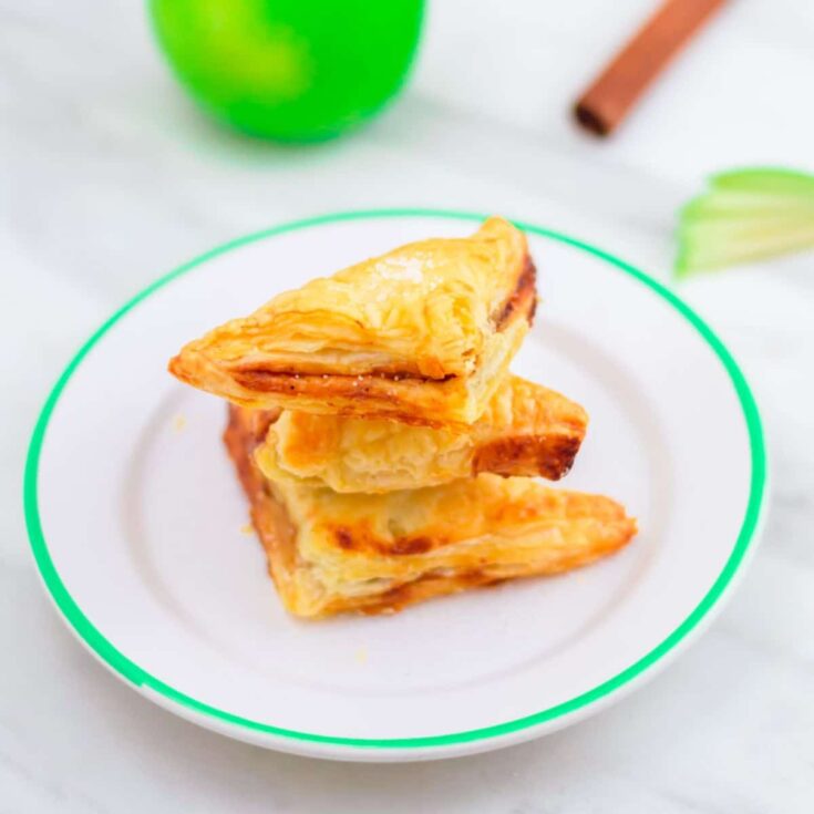 Image for Mini Apple Turnover with Puff Pastry