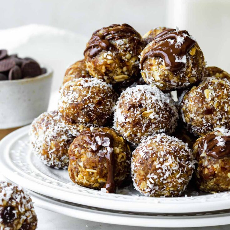 Image for Easy Bliss Balls (5 Ingredients!)